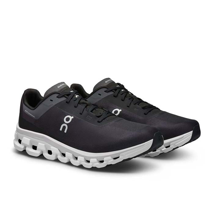 Mens On Running Cloudflow 4 in Black/White – Lucky Shoes