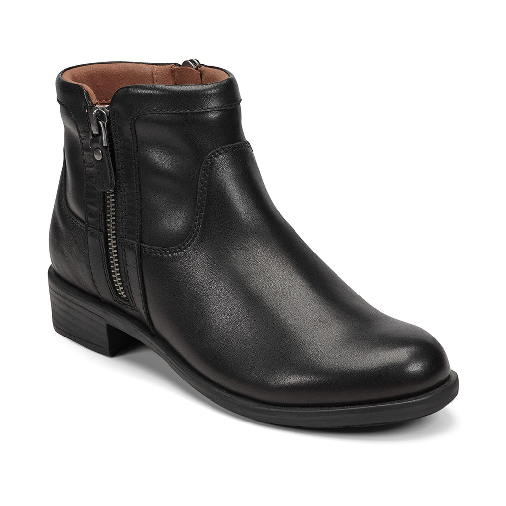 Womens Cobb Hill Novela in Black Lucky Shoes Womens Cobb Hill Novela in Black Lucky Shoes