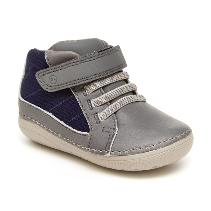 Stride rite high shop top walking shoes