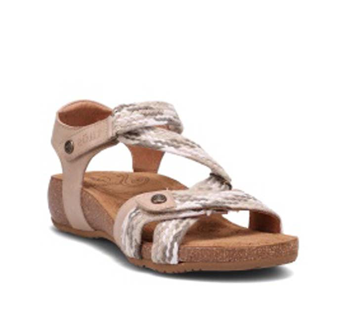 Taos women's trulie wedge on sale sandal