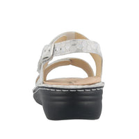Womens Finn Comfort Barbuda in Bianco Esandra