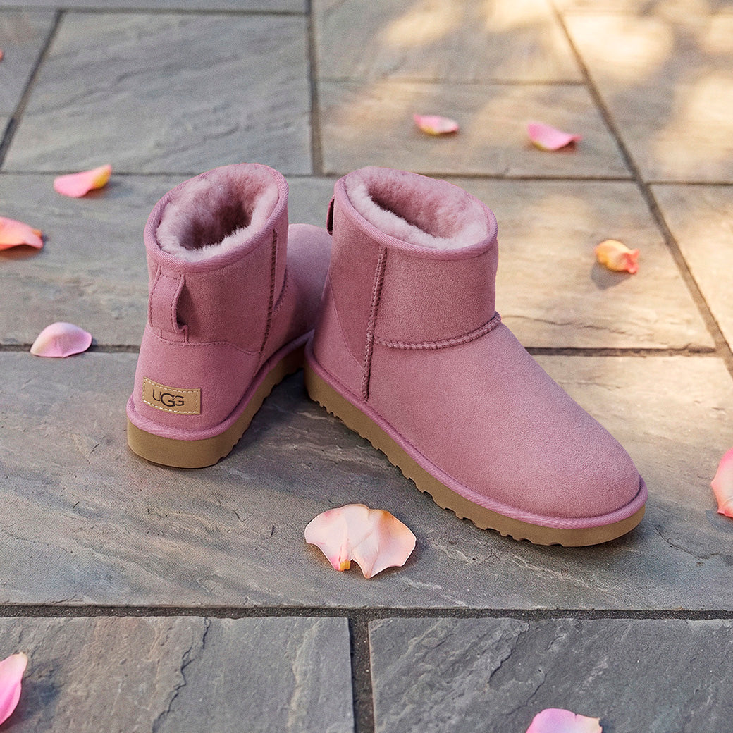 Womens UGG Classic Mini II in Dusty Orchid