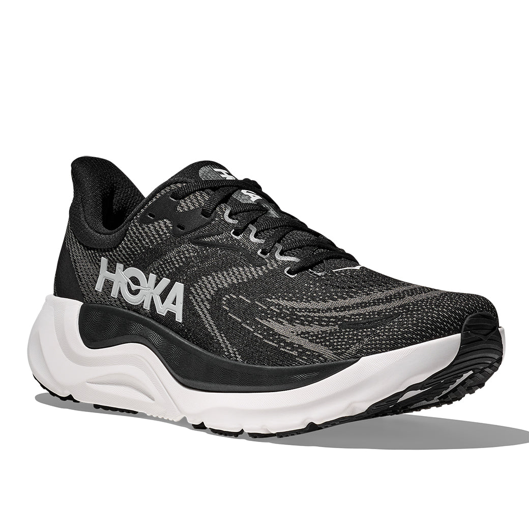 hoka black and white