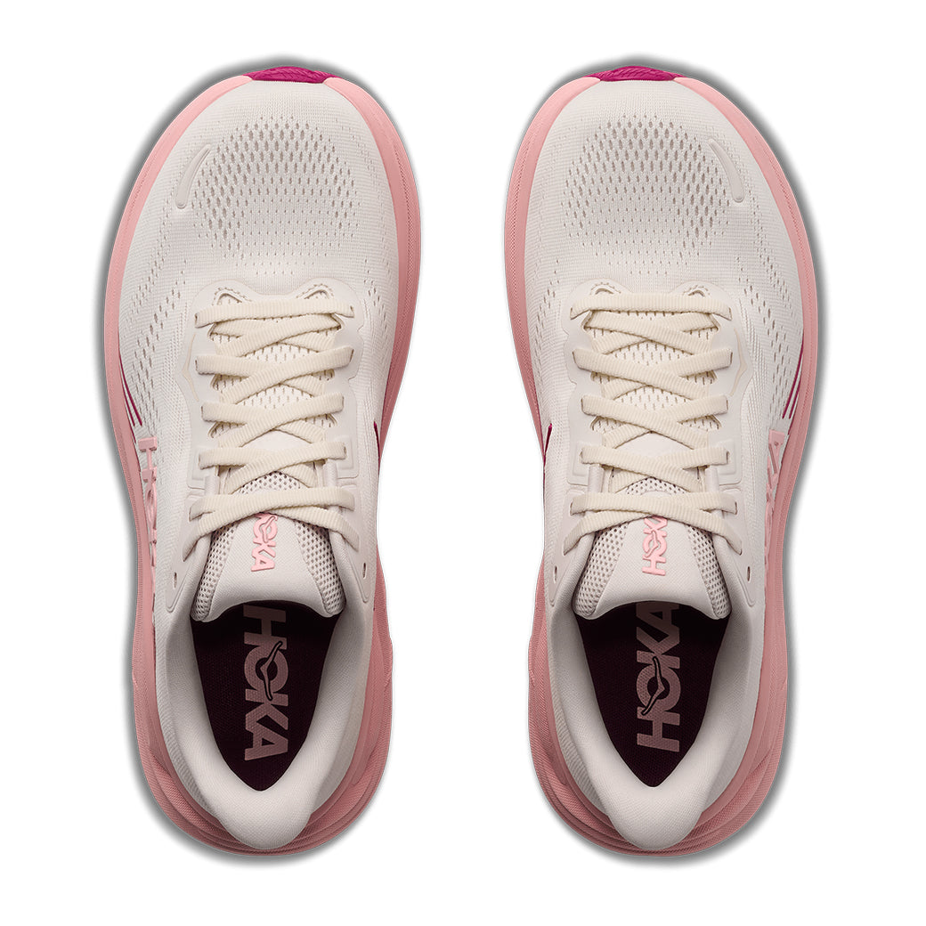 Womens Hoka Clifton 11 in Rose Cream/Dewy Pink