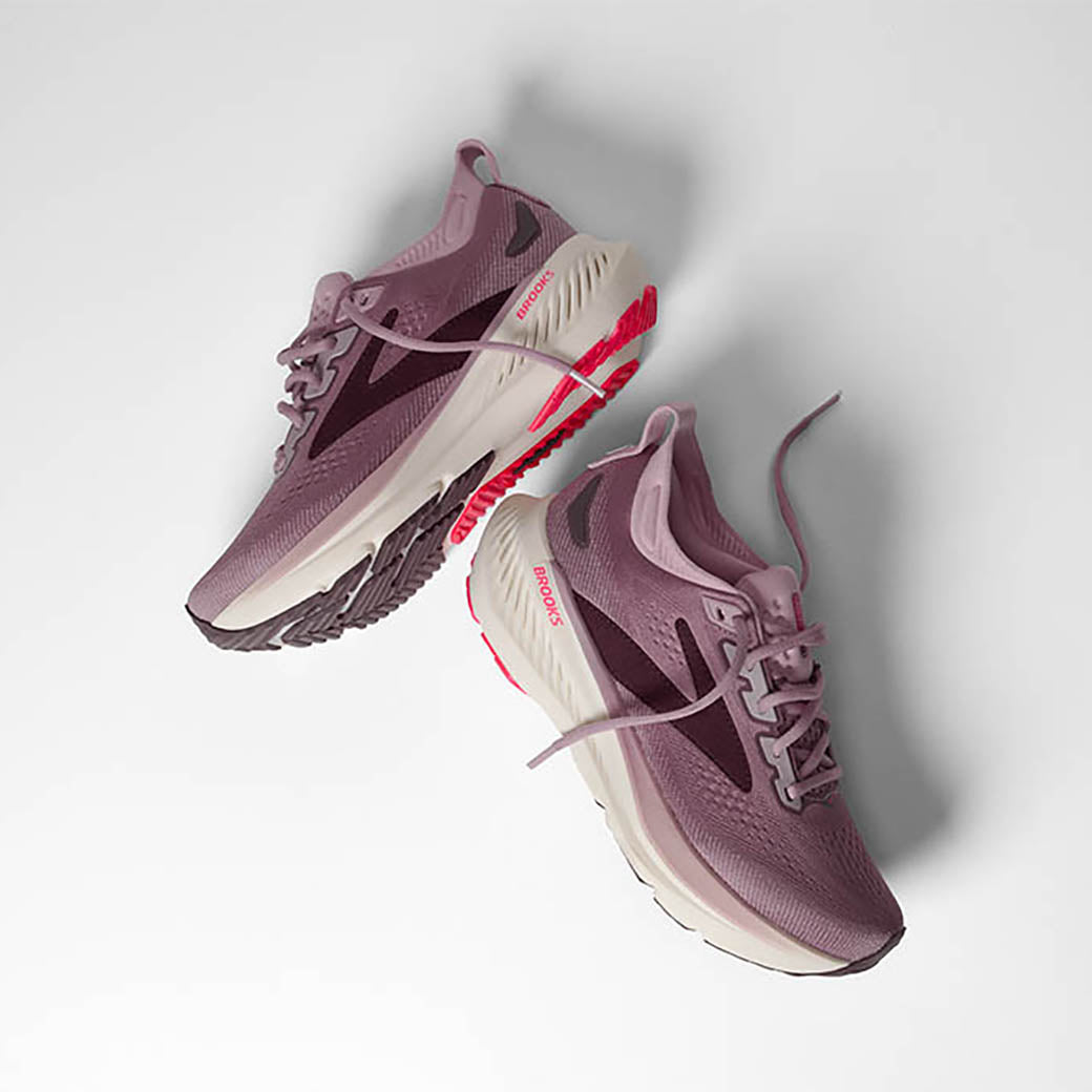 Brooks Running Glycerin 23 Elderberry/Peppercorn/Clear
