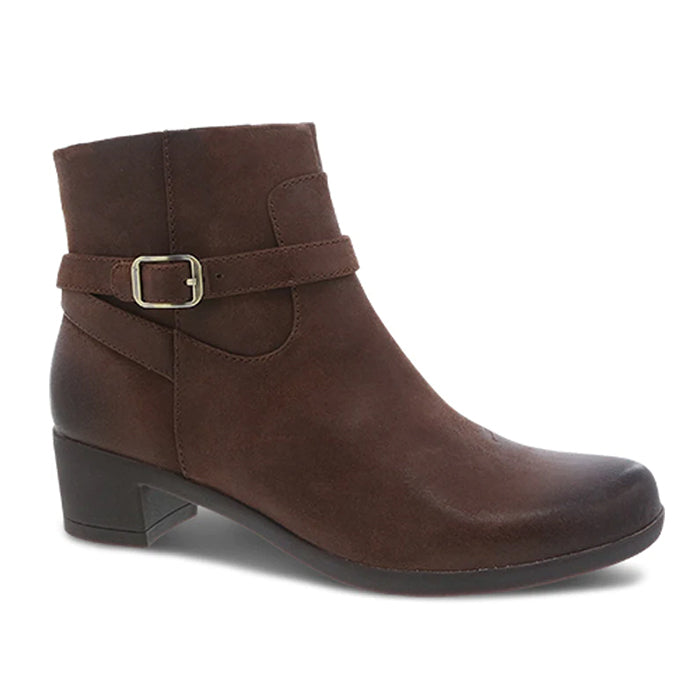 Dansko-Cagney-Brown – Lucky Shoes