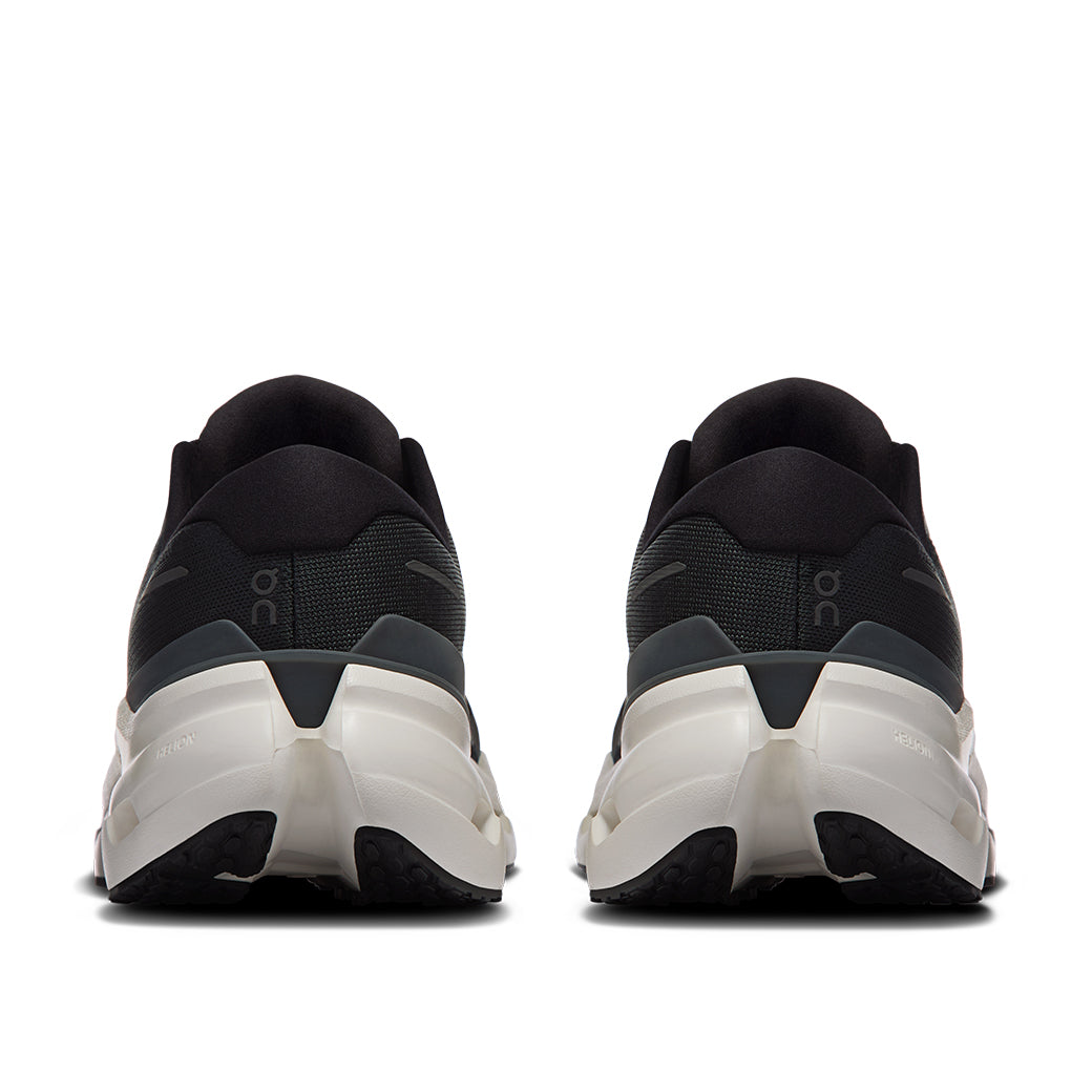 Mens On Running Cloudrunner 3 in Black/Ivory