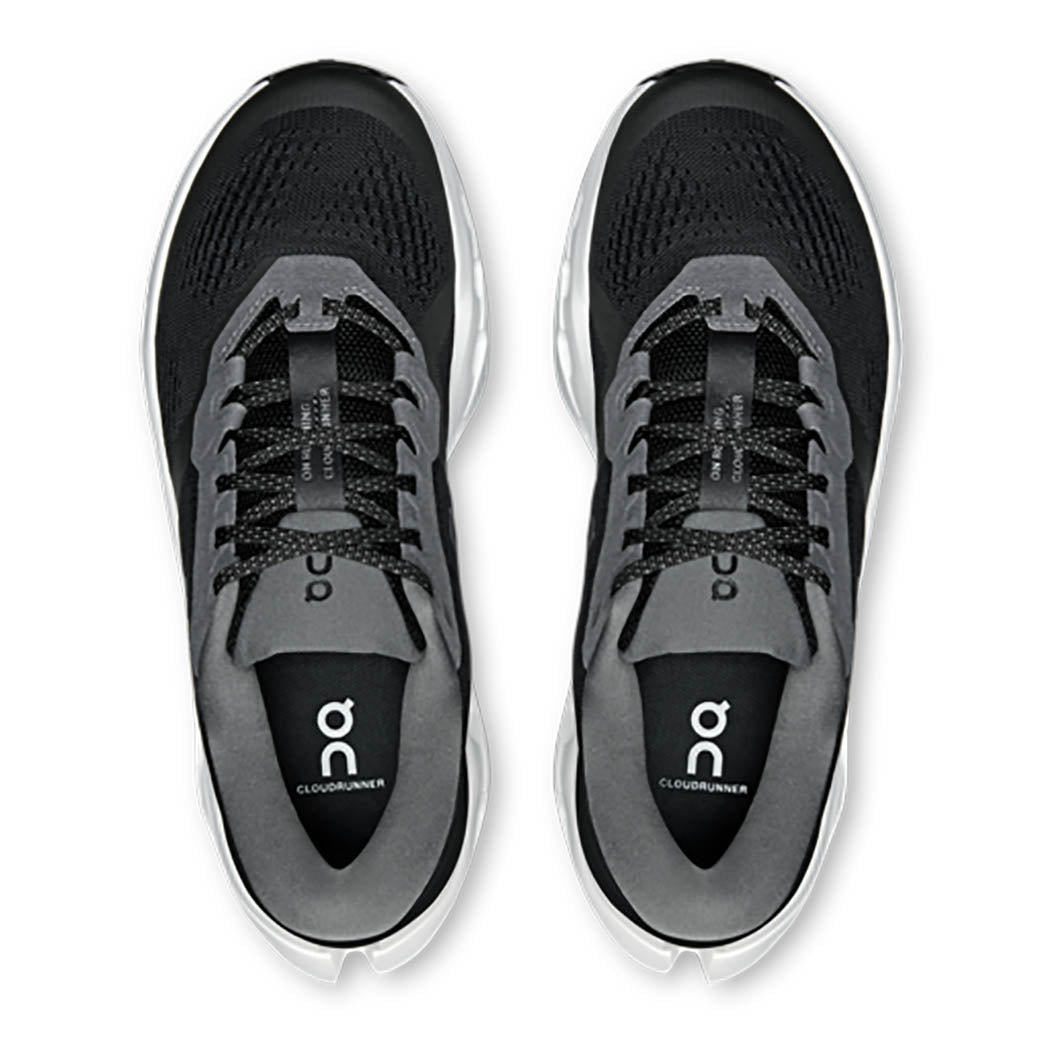 On Running Cloudrunner 3 Black/Ivory