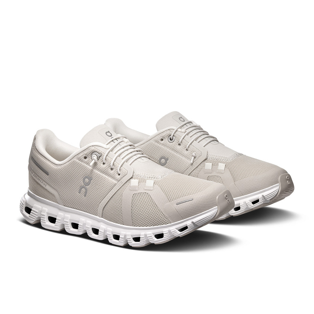 Womens On Running Cloud 6 Wide in Pearl/White