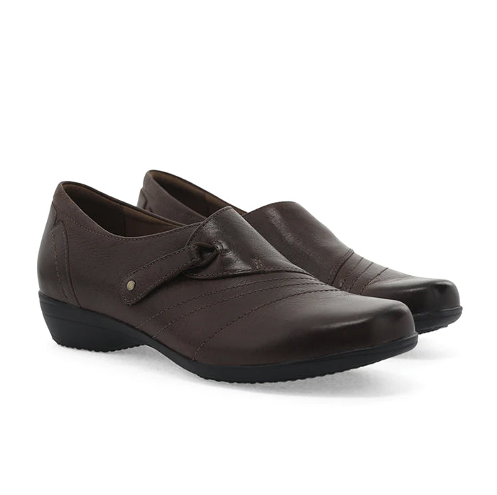 Dansko-Franny-Chocolate Lucky Shoes Dansko-Franny-Chocolate Lucky Shoes