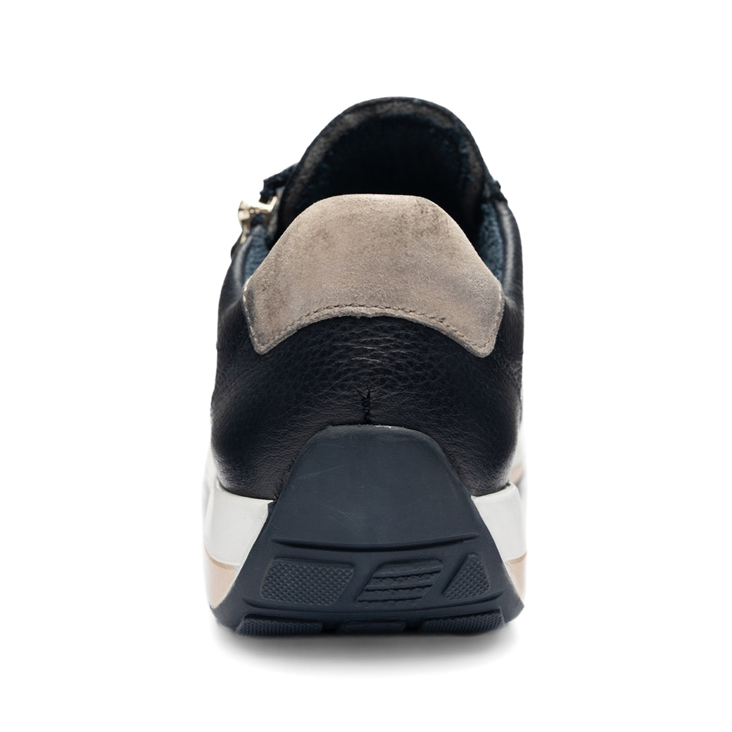 Ara Ollie Navy/Shell Nuvolakid