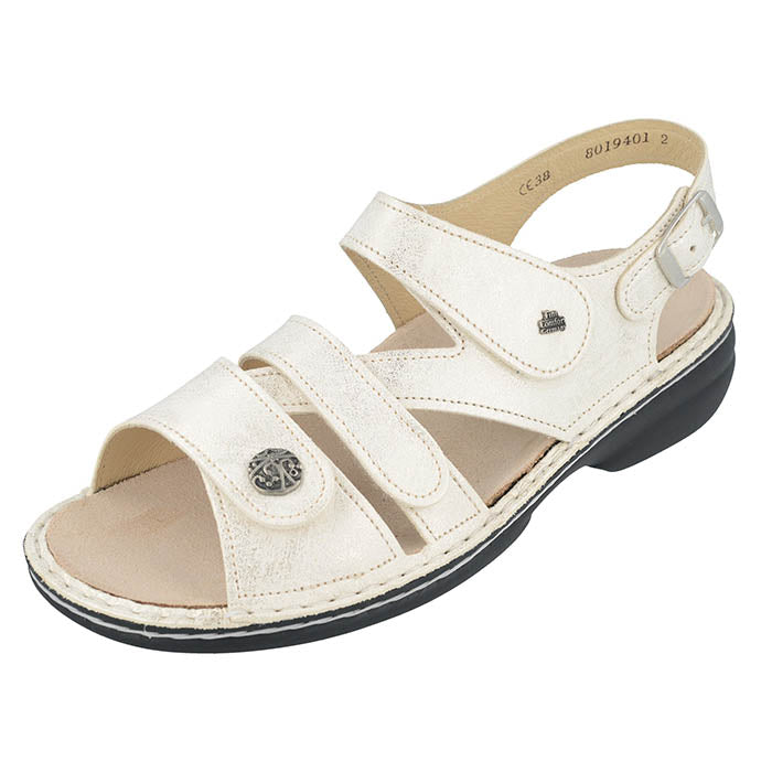 Finn Comfort – Lucky Shoes