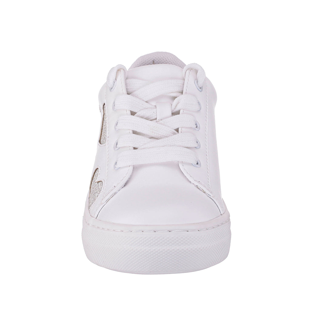 Nina Esti White