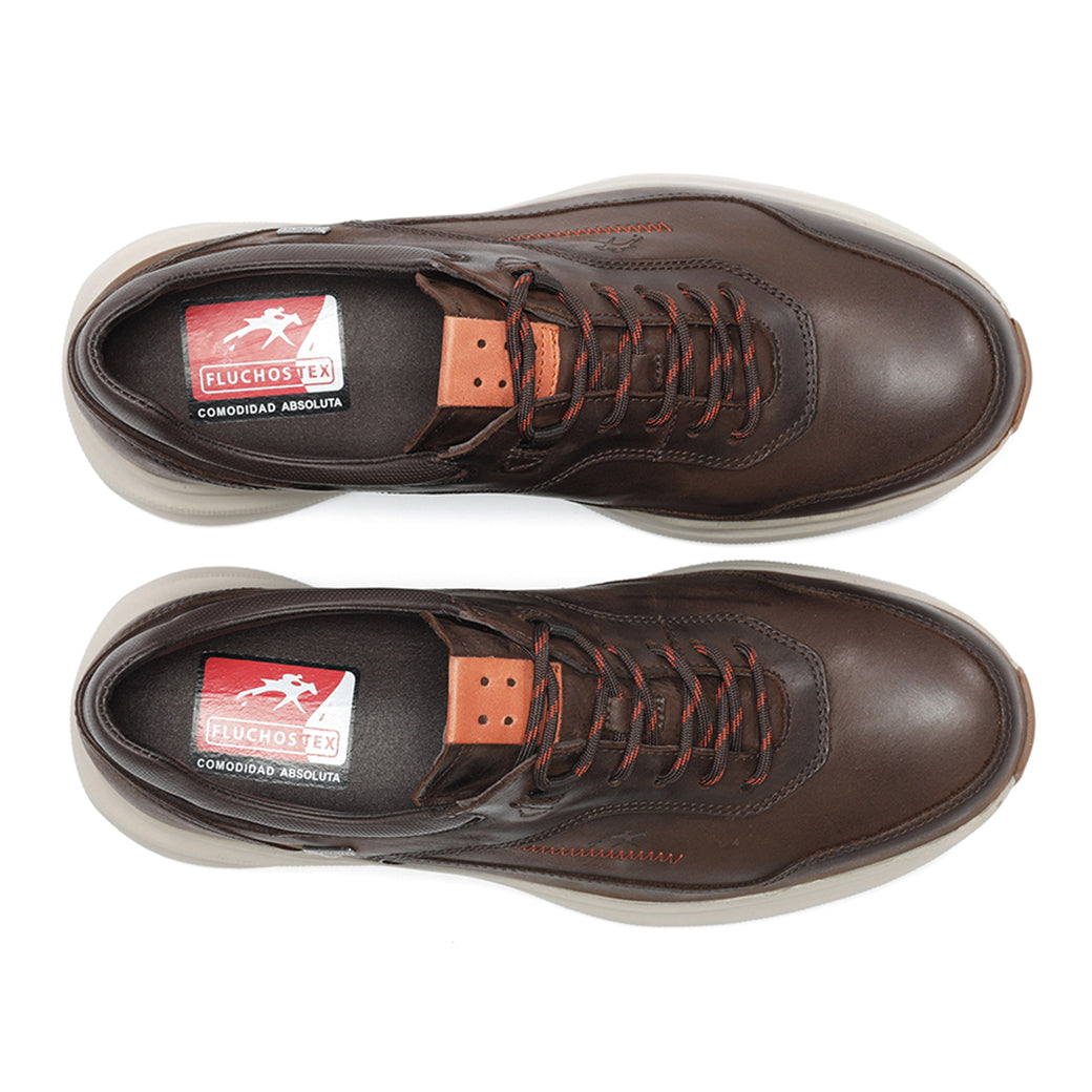 Fluchos Triton Boot Cafe