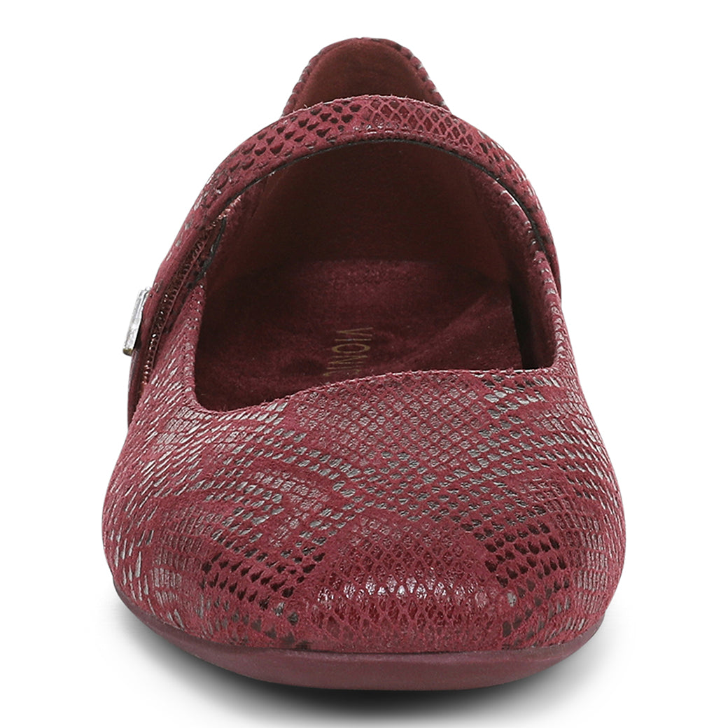 Womens Vionic Alameda Croc in Cherry Jubilee – Lucky Shoes