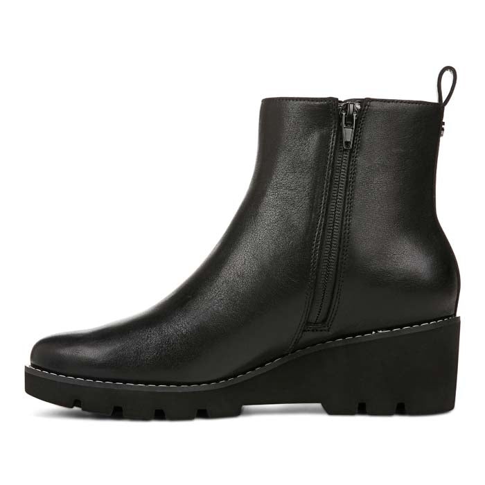 Womens Vionic Aria in Black – Lucky Shoes