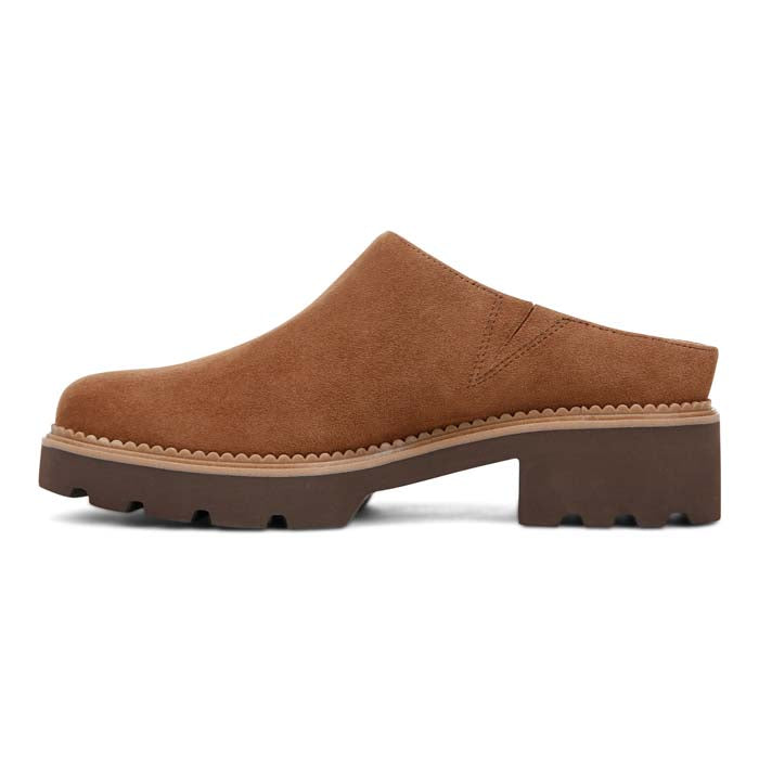 Womens Vionic Fairfax in Hazelnut – Lucky Shoes