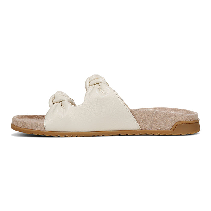 Womens Vionic Elara in Ivory – Lucky Shoes