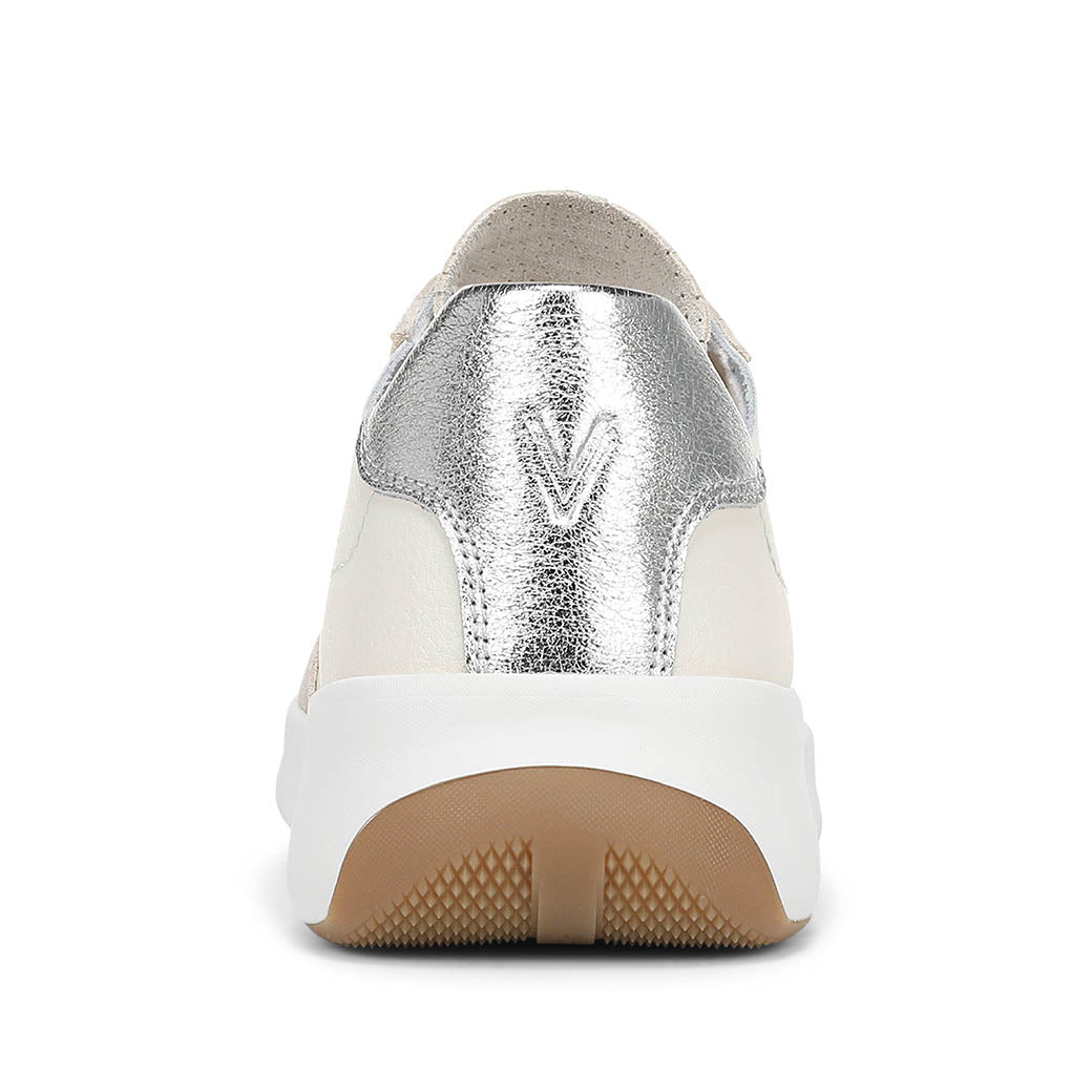 Vionic Uptown Sneaker Ivory/Silver