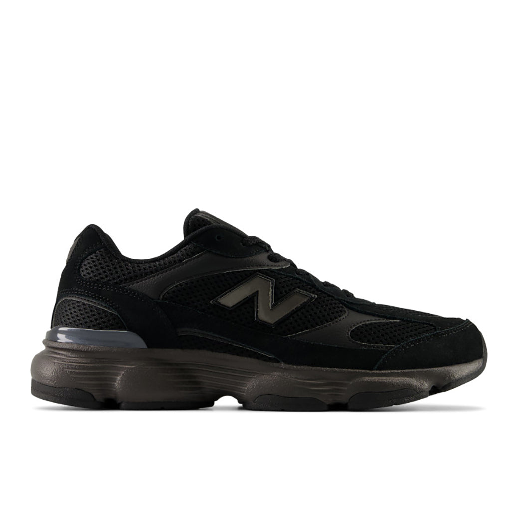New Balance 603 Black/Black