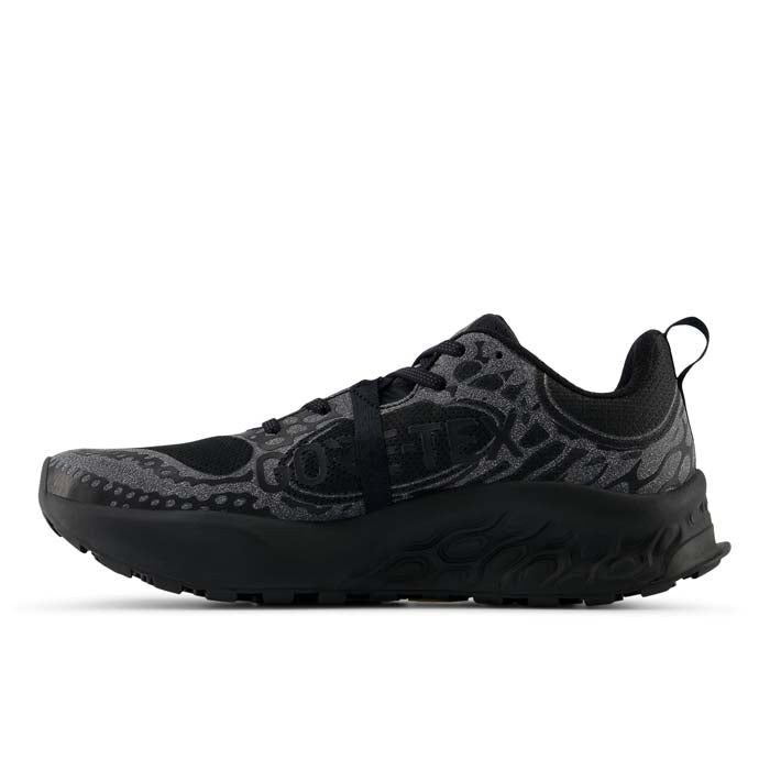 Mens New Balance Fresh Foam X Hierro v8 Gore-Tex in Black/Phantom