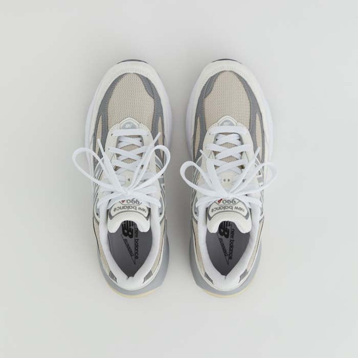 Womens New Balance Made in USA 990v6 in Reflection