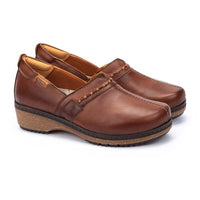 Womens Pikolinos Granada Slip On in Cuero