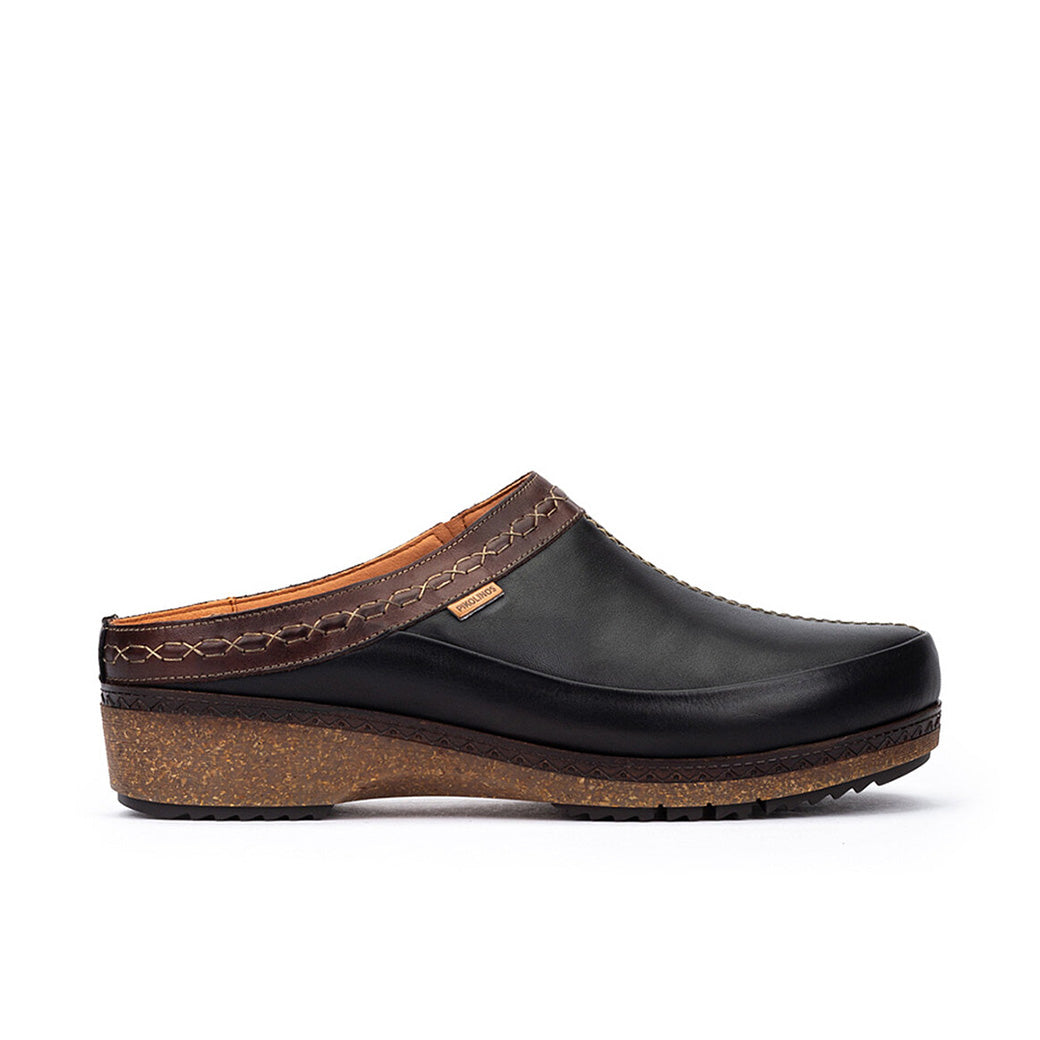 Pikolinos Granada Clog Black