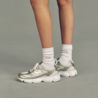 New Balance 603 Linen/Light Gold