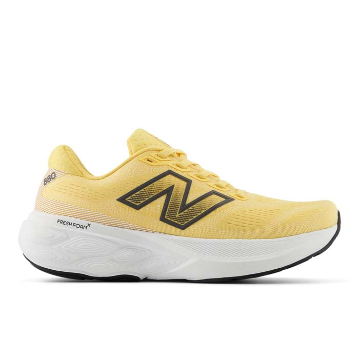New Balance 880 イエロー スニーカー Womens New Balance Fresh Foam X 880v15 in Clementine/Calcium/Black