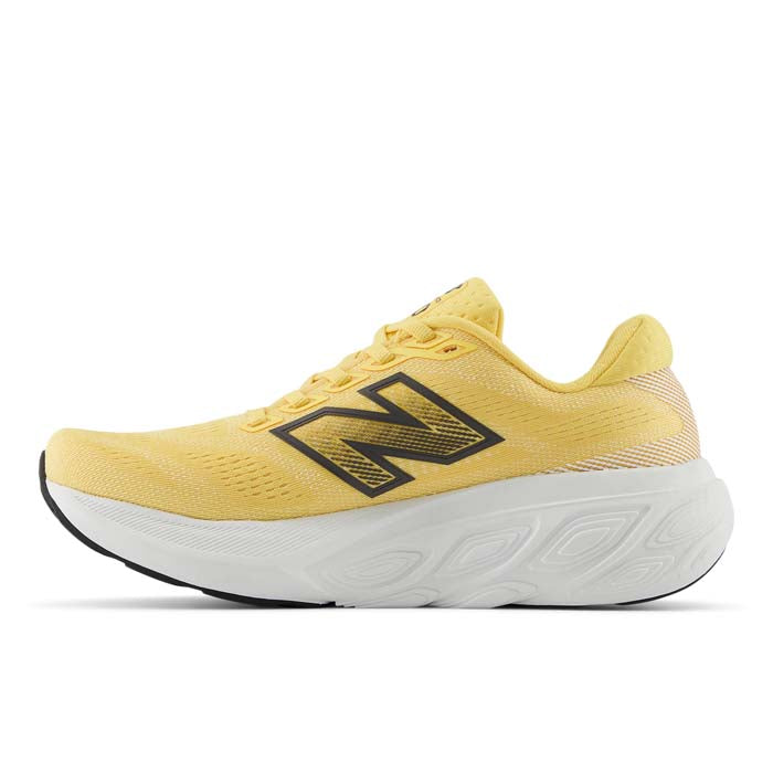 Womens New Balance Fresh Foam X 880v15 in Clementine/Calcium/Black