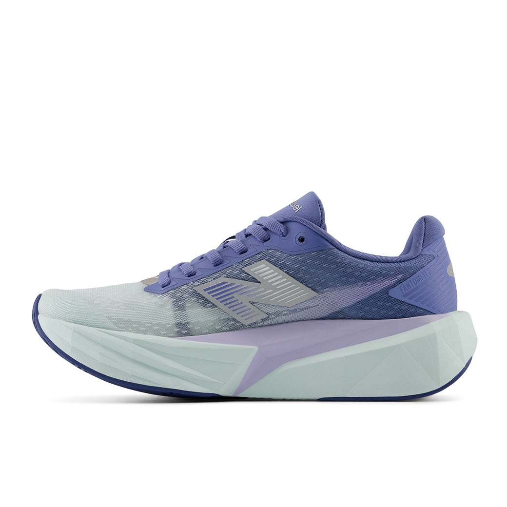 New Balance FuelCell Rebelv5 Fairweather Blue/Glint Blue
