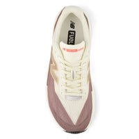 New Balance FuelCell Rebelv5 Angora