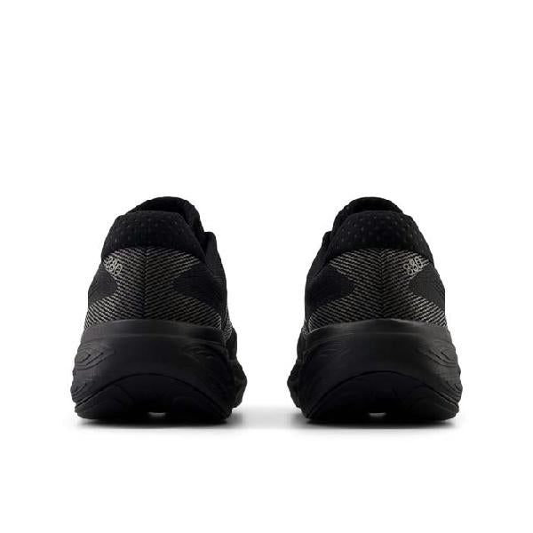 Mens New Balance Fresh Foam X 880v15 in Black/Black/Metallic
