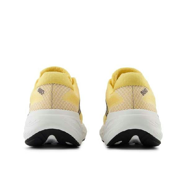 Womens New Balance Fresh Foam X 880v15 in Clementine/Calcium/Black