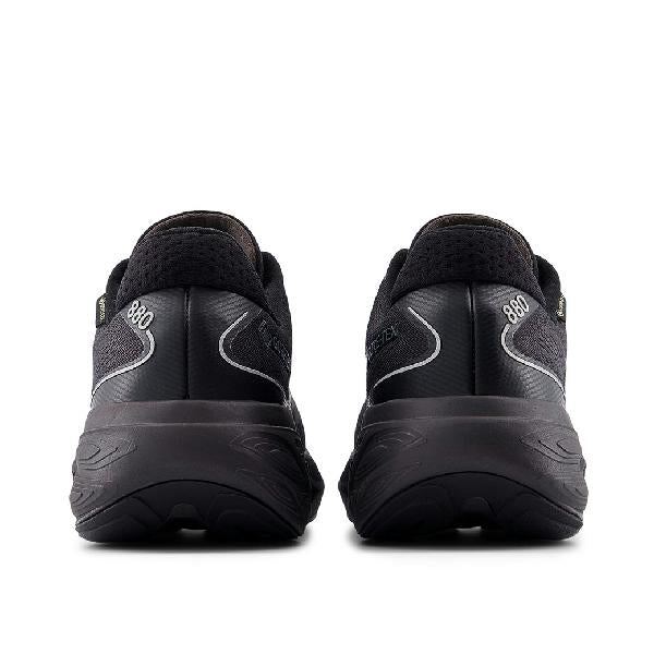 Mens New Balance Fresh Foam X 880v15 Gore-Tex in Black/Castlerock/Silver Metallic