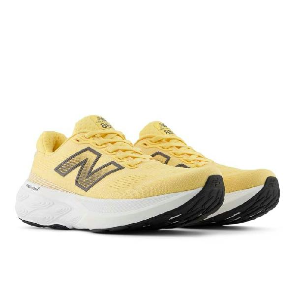 Womens New Balance Fresh Foam X 880v15 in Clementine/Calcium/Black