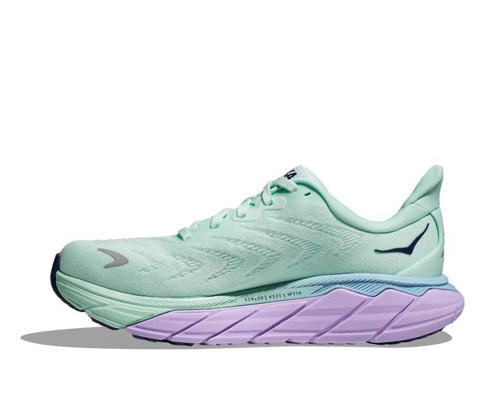 Hoka arahi deals