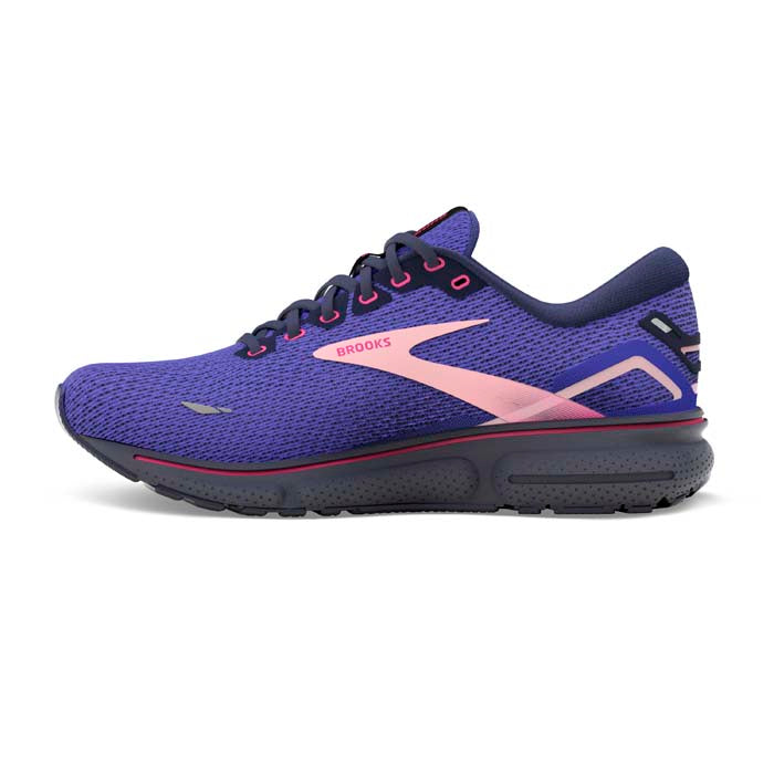 Red white and sale blue brooks running shoes