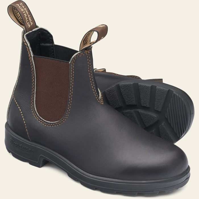 Women's Blundstone 500 Chelsea Boot in Stout Brown | Lucky Shoes