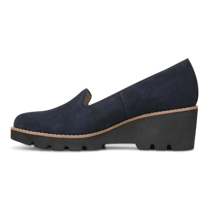 (取寄) バイオニック レディース ウイルエー ウェッジ VIONIC women Willa Wedge Captains Blue Patent Womens Vionic Willa Wedge in Navy – Lucky Shoes